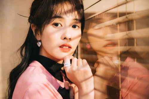 白鹿被媒体爆料视频,揭秘幕后真相